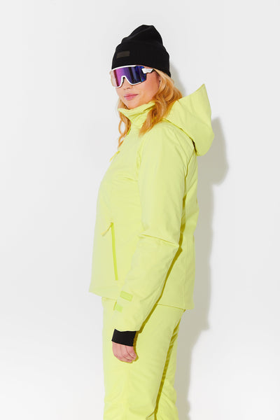 Woman wearing Granita ski jacket