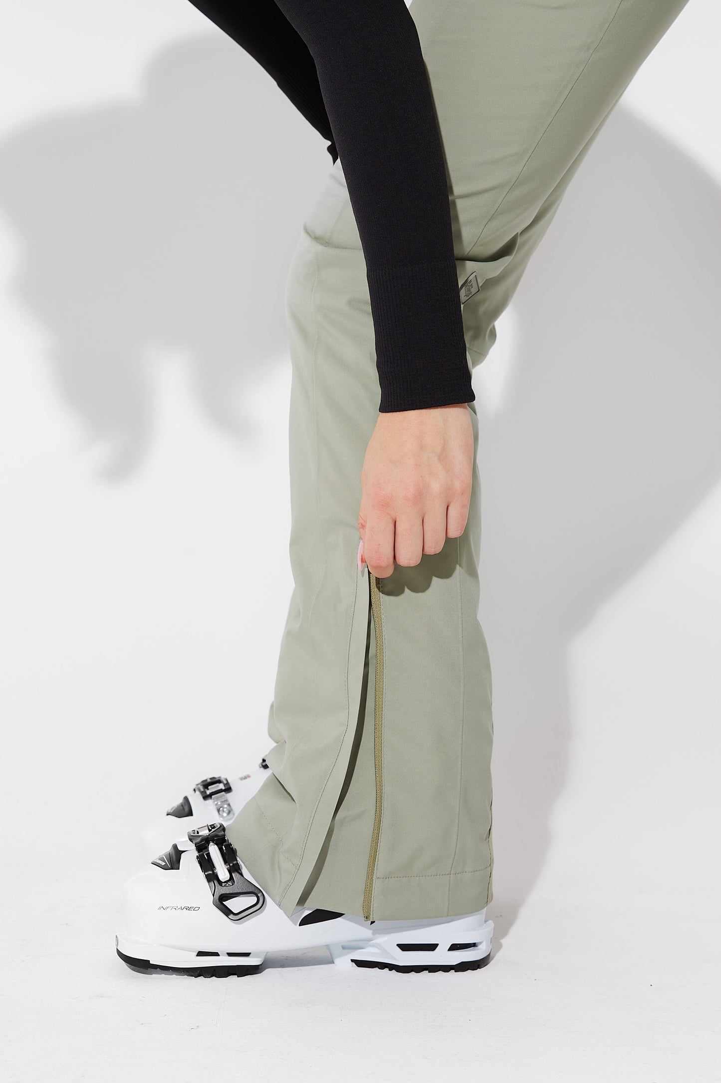 Pre-Loved Carson Bib Pant - Short