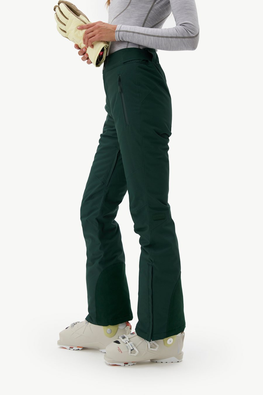 Alessandra Pant - Alpine