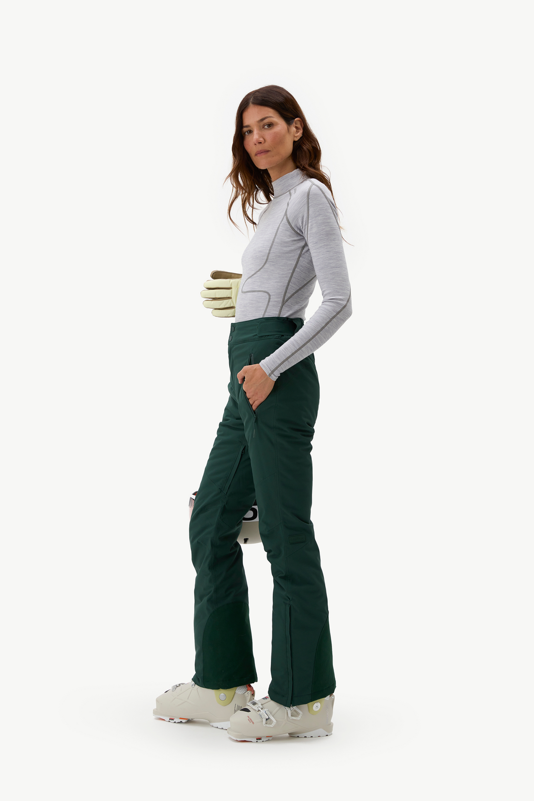 Alessandra Pant - Alpine