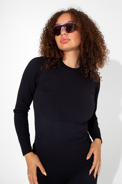 Women in Black Johnson Top