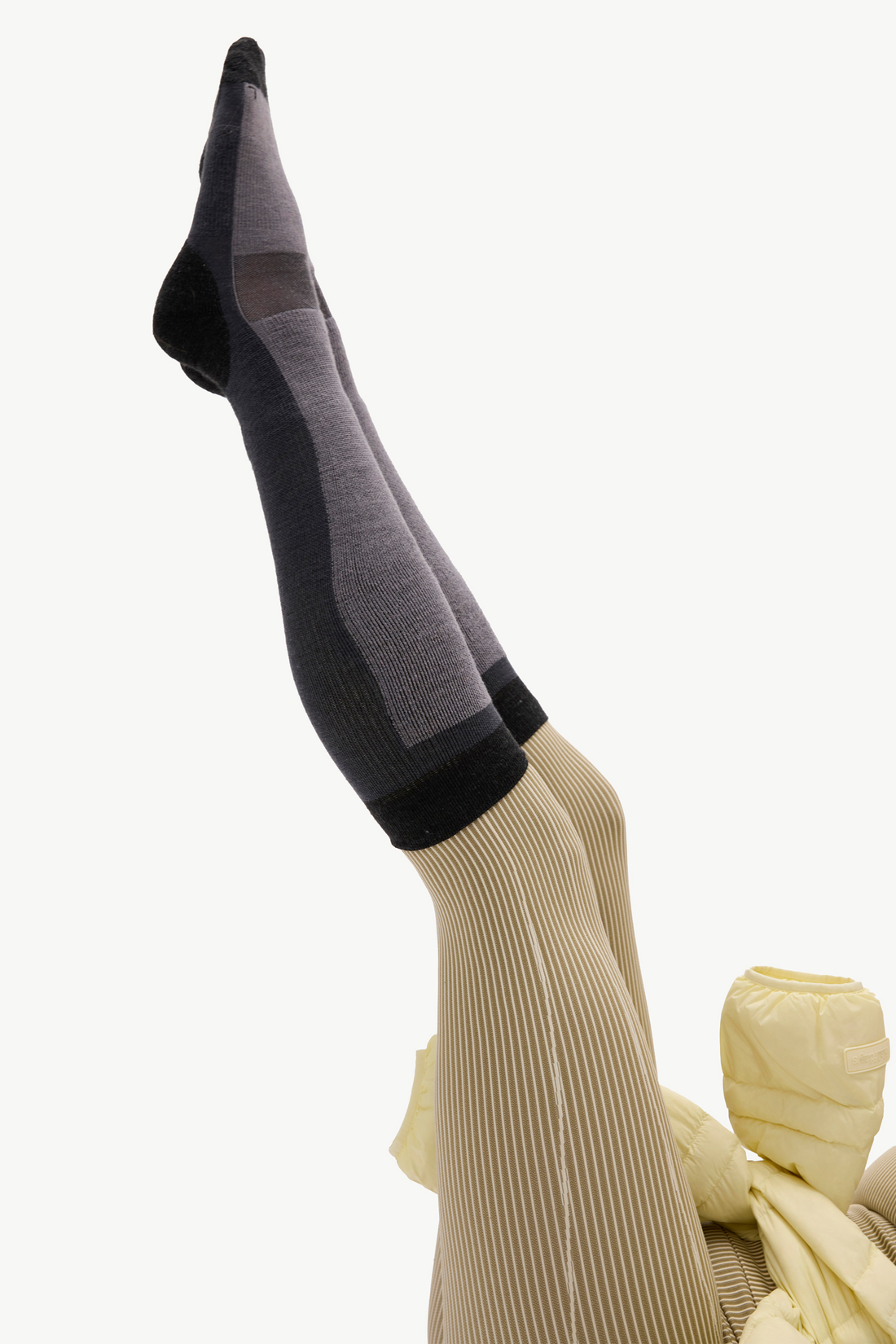 Chaussettes de ski légèrement rembourrées – Black/Asphalt/Thunder