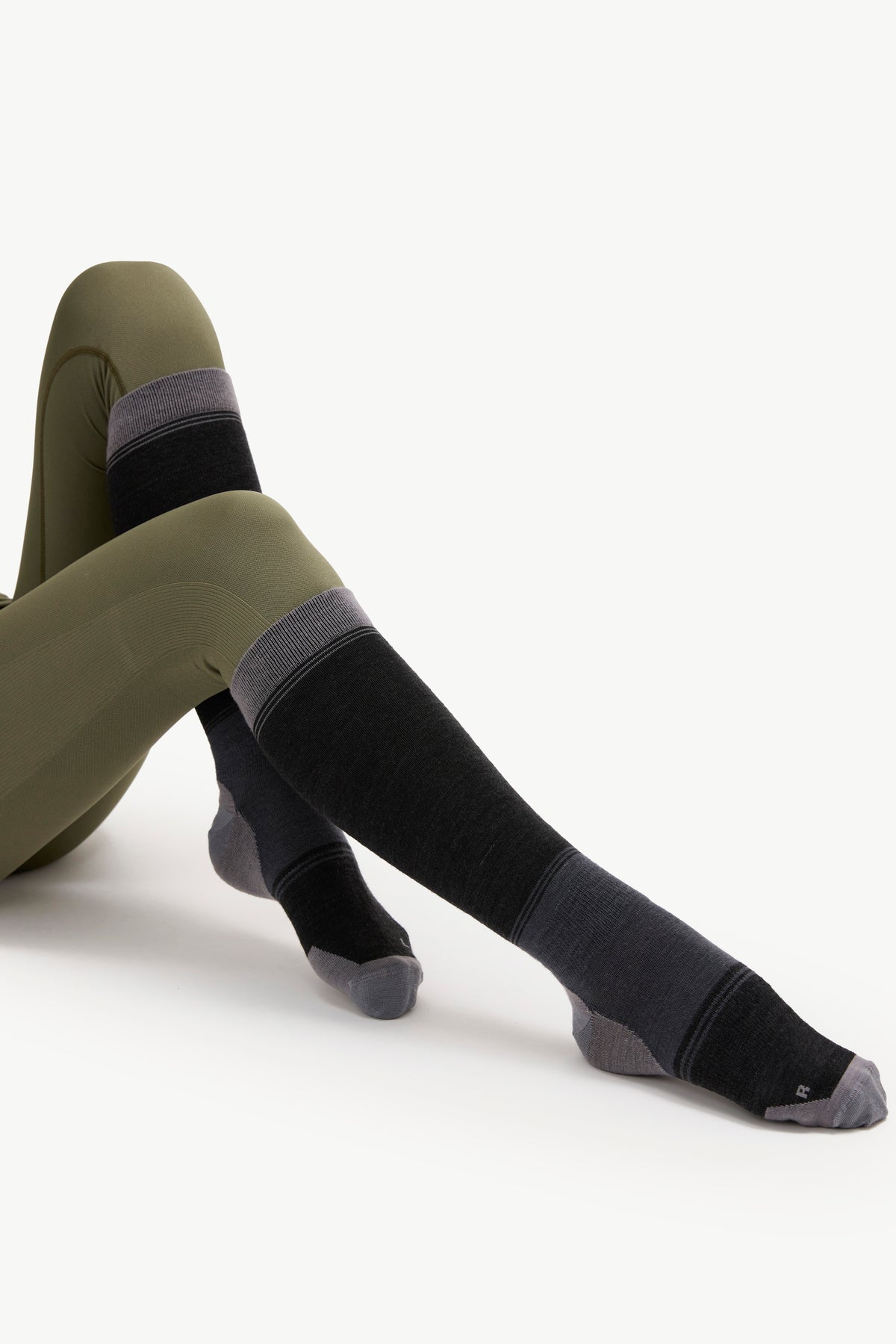 Light Cushion Ski Sock - Black/Asphalt/Thunder