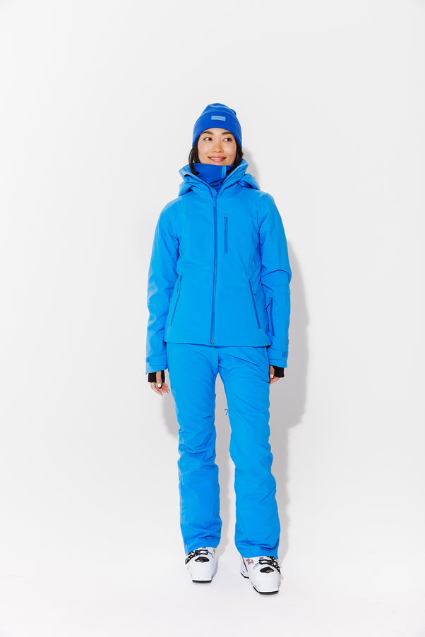 Woman wearing Blue Bird ski jacket