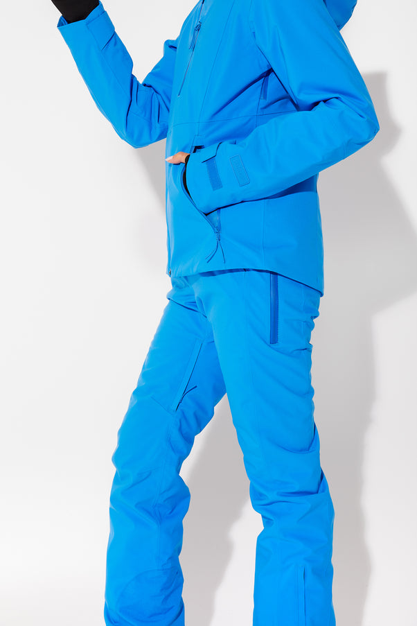 Woman wearing Blue Bird ski jacket