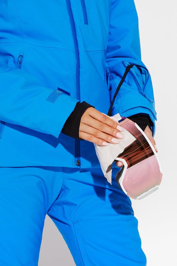 Woman wearing Blue Bird ski jacket