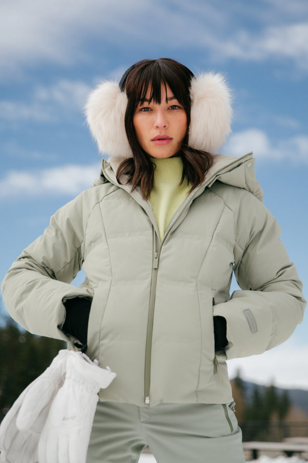 Halfdays makes chic and ultra-flattering ski jackets for women