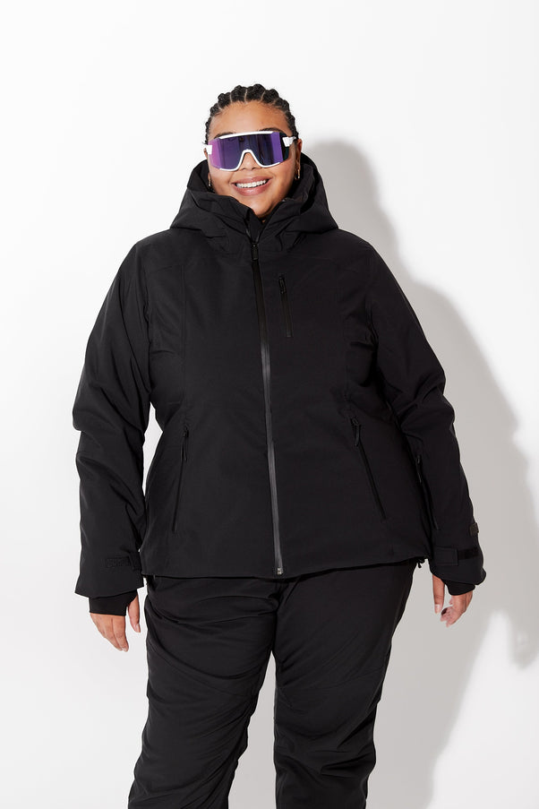 Woman wearing Black ski jacket